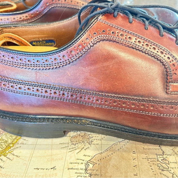 Allen Edmonds MacNeil's Brown wingtip shoes Sz: 12 C - Picture 10 of 14